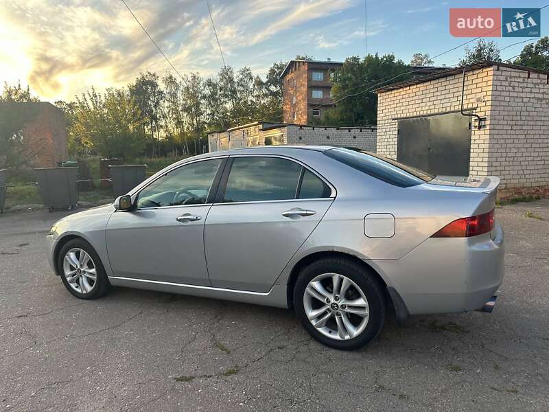 Седан Honda Accord 2004 в Люботині