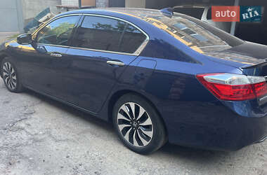 Седан Honda Accord 2015 в Чернигове