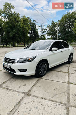Седан Honda Accord 2014 в Харькове