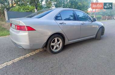 Седан Honda Accord 2004 в 
