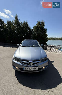 Седан Honda Accord 2006 в Кропивницком