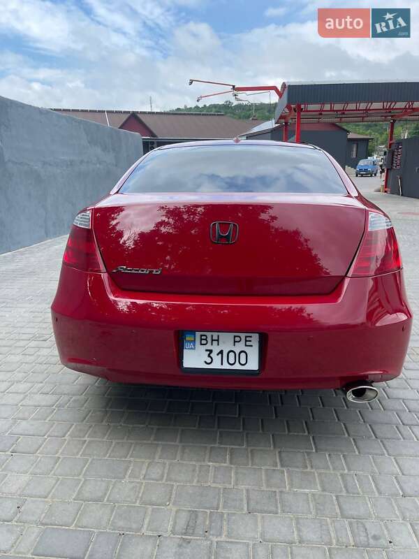 Купе Honda Accord 2008 в Балті