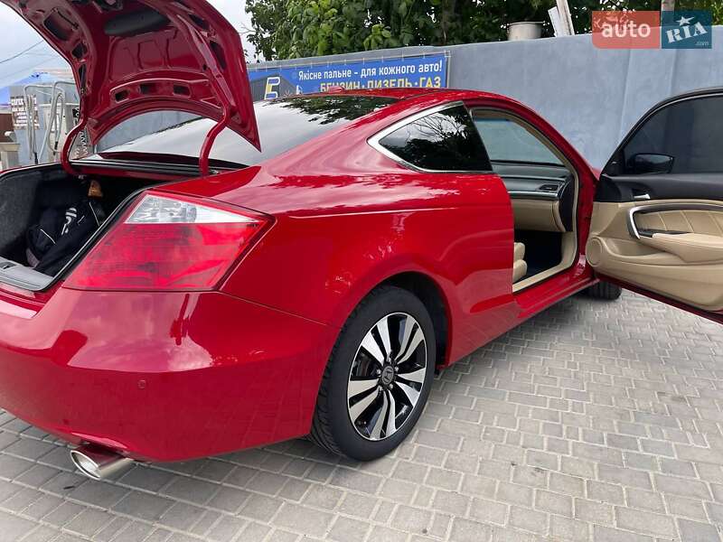 Купе Honda Accord 2008 в Балті