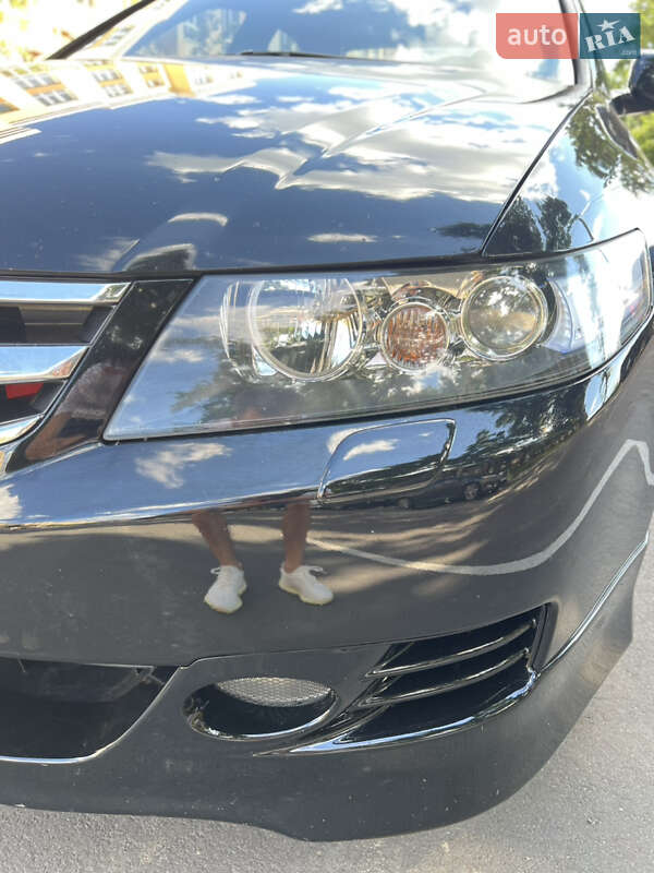 Седан Honda Accord 2006 в Києві