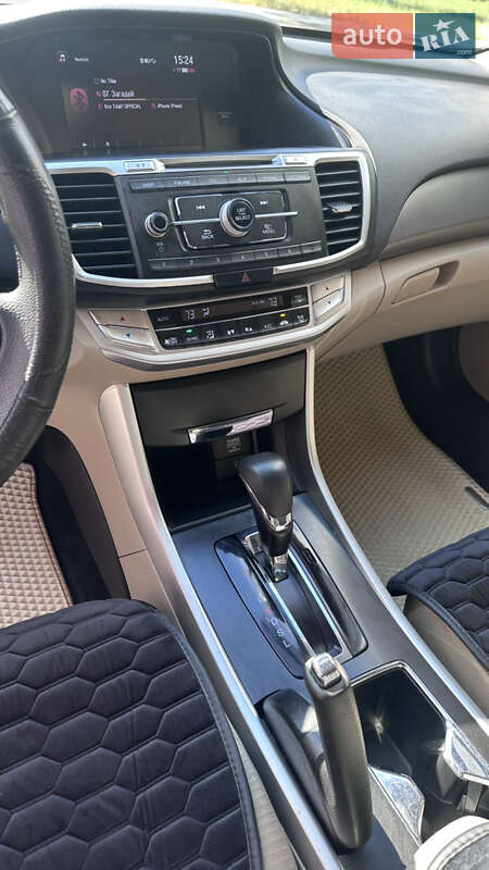 Седан Honda Accord 2014 в Охтирці
