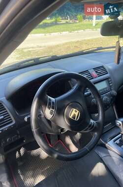 Седан Honda Accord 2004 в Павлограді