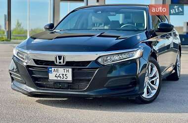 Седан Honda Accord 2018 в Львове