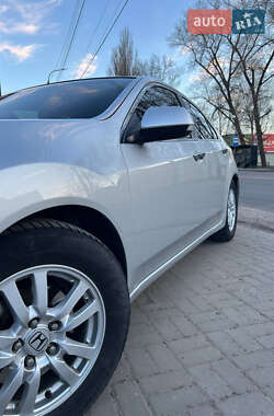 Седан Honda Accord 2012 в 