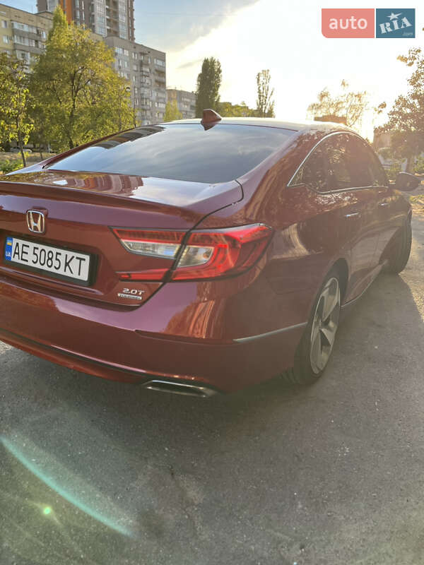 Седан Honda Accord 2018 в Днепре