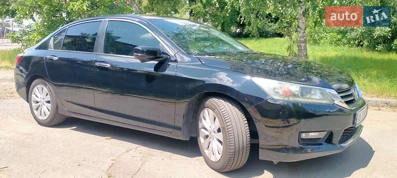 Седан Honda Accord 2015 в Виннице