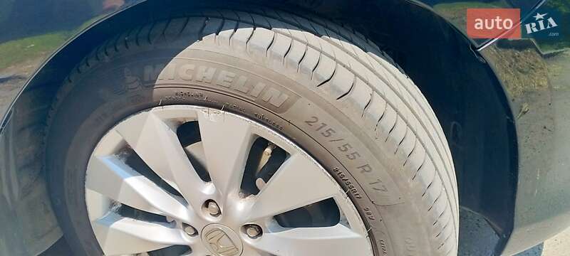 Седан Honda Accord 2015 в Виннице