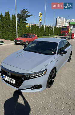Седан Honda Accord 2022 в Киеве