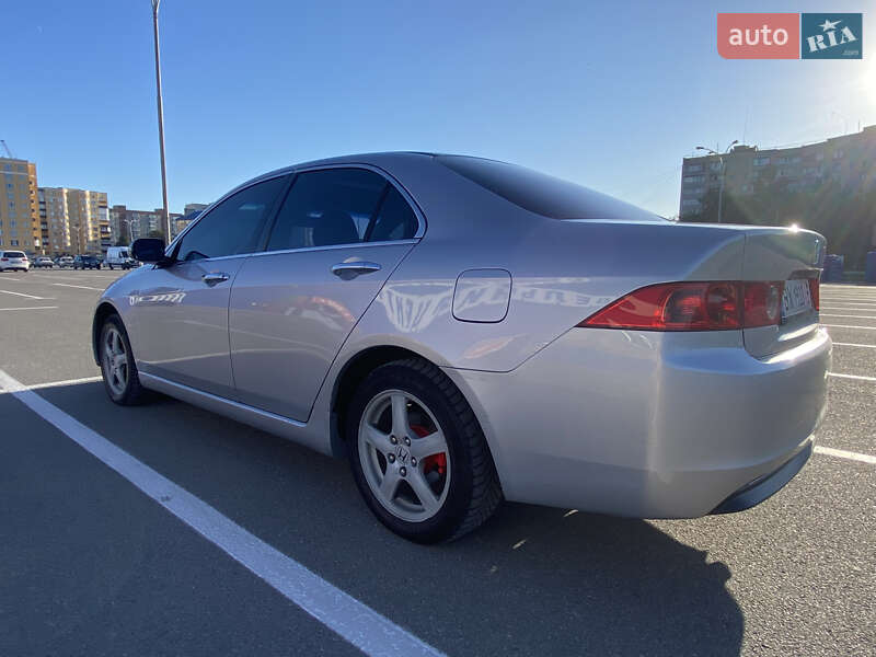 Седан Honda Accord 2004 в Кам'янець-Подільському