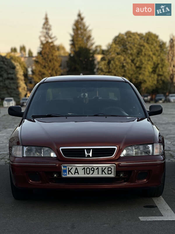 Седан Honda Accord 1997 в 