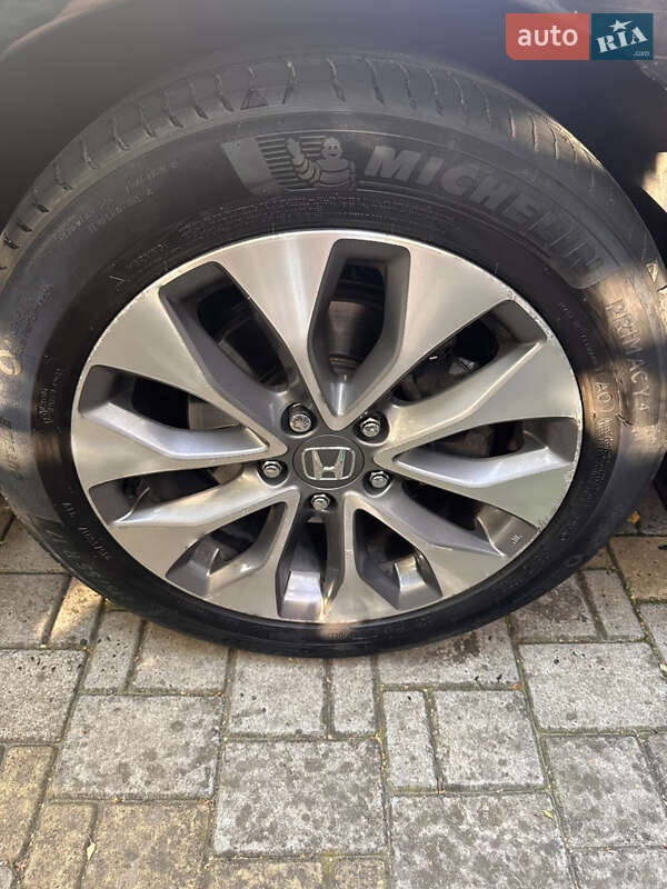 Купе Honda Accord 2013 в Умані