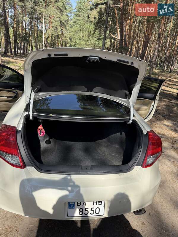 Купе Honda Accord 2012 в Кропивницком