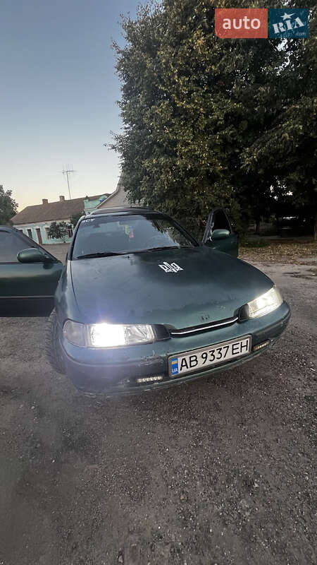 Седан Honda Accord 1995 в Іванкові