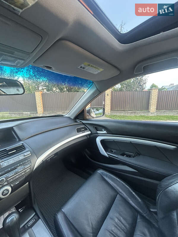 Купе Honda Accord 2012 в Ивано-Франковске