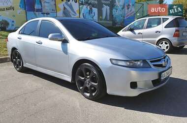 Седан Honda Accord 2006 в Киеве