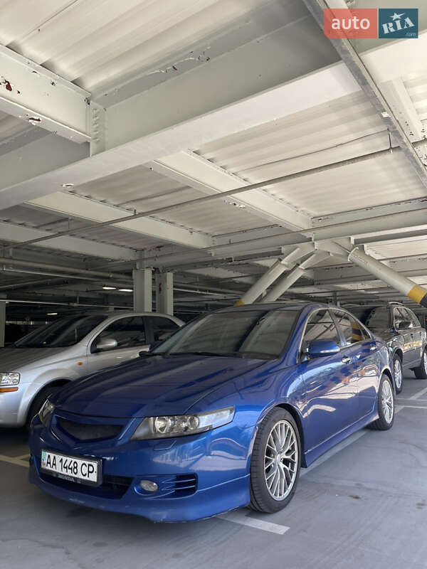 Седан Honda Accord 2006 в Киеве