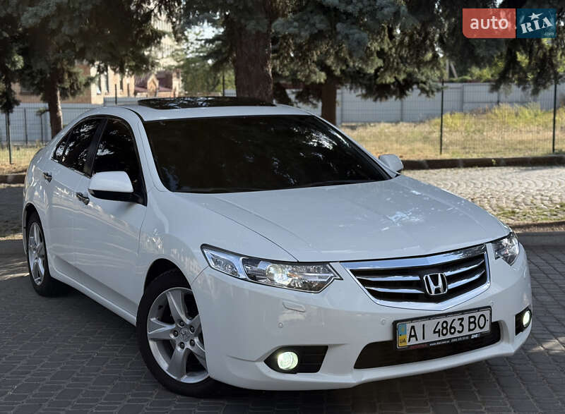 Седан Honda Accord 2012 в Кропивницком