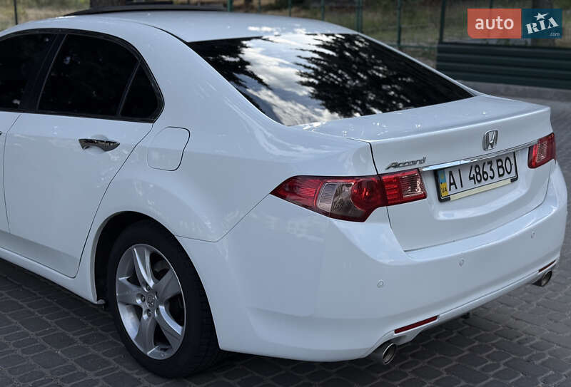 Седан Honda Accord 2012 в Кропивницком