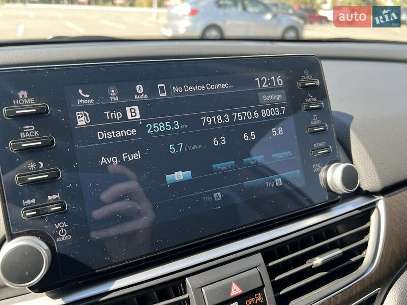 Седан Honda Accord 2019 в Киеве