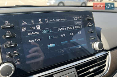 Седан Honda Accord 2019 в 