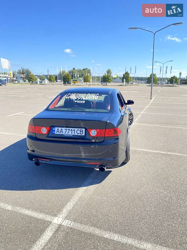 Седан Honda Accord 2006 в Киеве