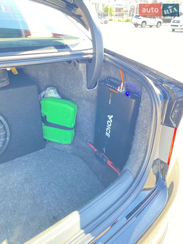 Седан Honda Accord 2006 в Киеве