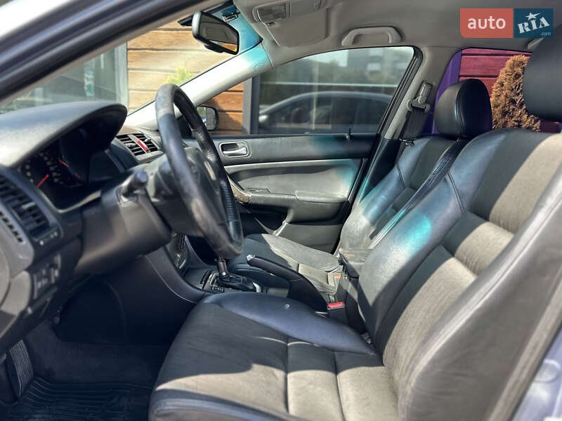 Седан Honda Accord 2006 в Шептицькому