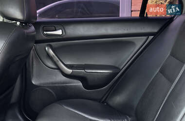 Седан Honda Accord 2006 в 