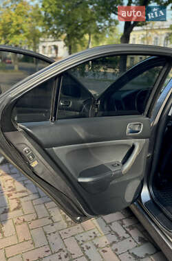 Седан Honda Accord 2008 в 