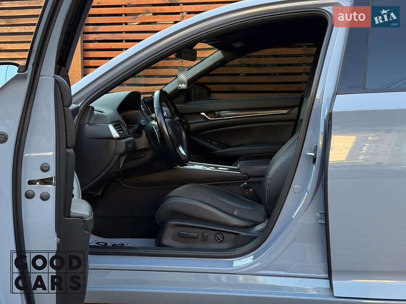 Седан Honda Accord 2022 в Одесі