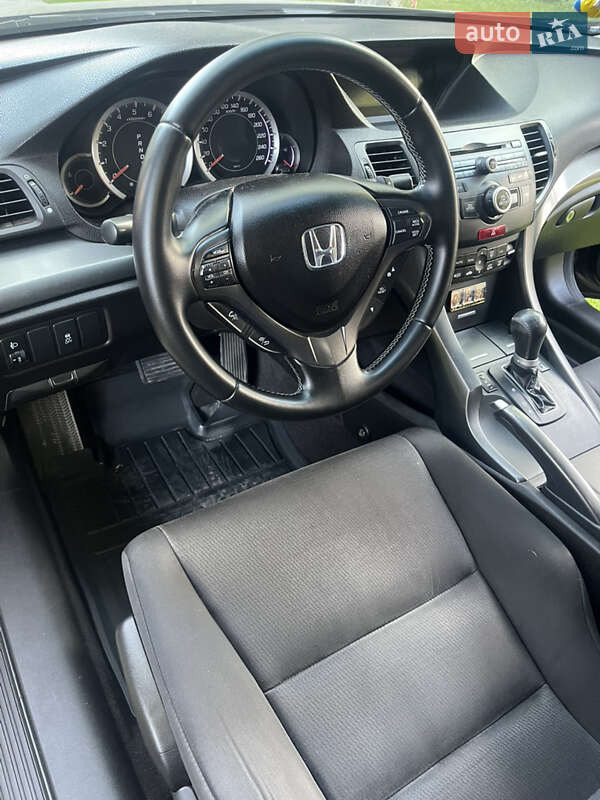 Седан Honda Accord 2011 в Білій Церкві