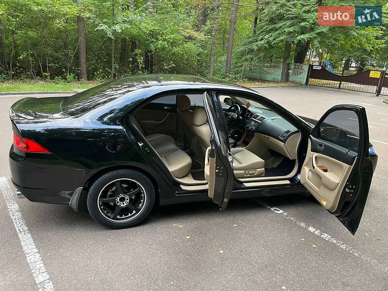Седан Honda Accord 2006 в Житомире