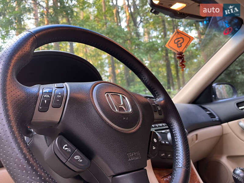 Седан Honda Accord 2006 в Житомире