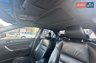 Седан Honda Accord 2005 в 