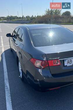 Седан Honda Accord 2012 в 