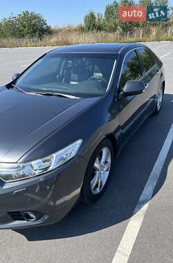 Седан Honda Accord 2012 в 