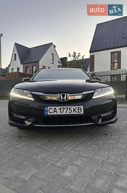 Купе Honda Accord 2013 в 