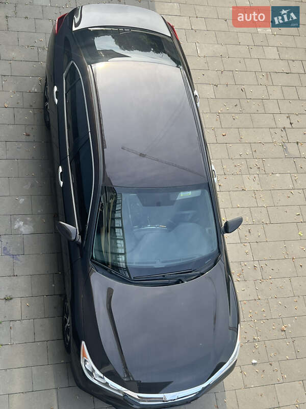 Седан Honda Accord 2016 в Ужгороді