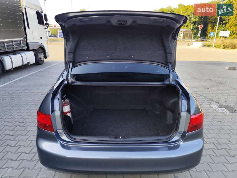 Седан Honda Accord 2005 в Петропавловской Борщаговке