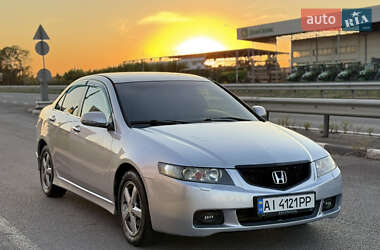 Седан Honda Accord 2004 в 