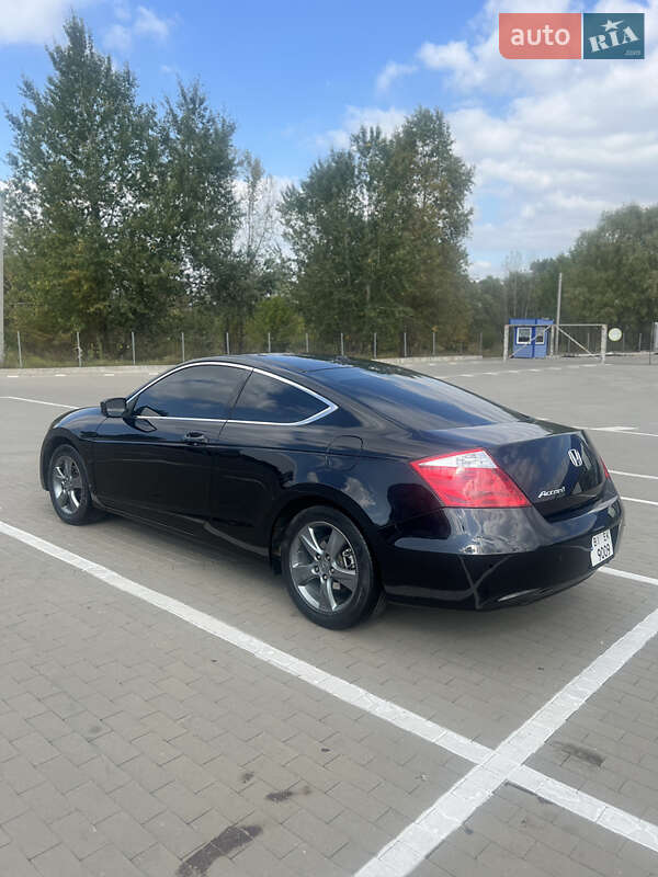 Купе Honda Accord 2008 в Сумах