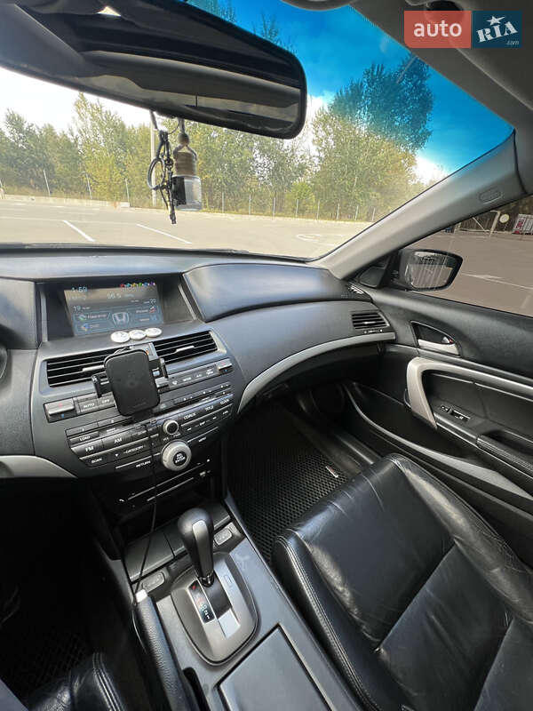 Купе Honda Accord 2008 в Сумах