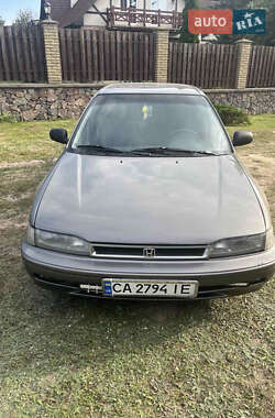 Седан Honda Accord 1990 в Умани