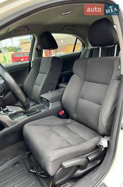Седан Honda Accord 2011 в 