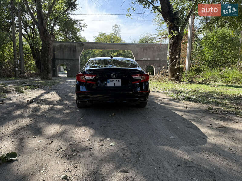 Седан Honda Accord 2018 в Запоріжжі