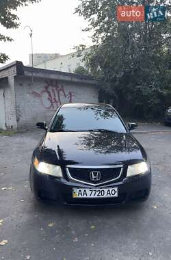Седан Honda Accord 2005 в Києві